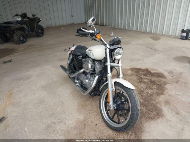  Salvage Harley-Davidson Xl883