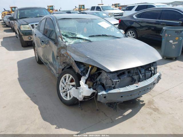  Salvage Mazda Mazda3