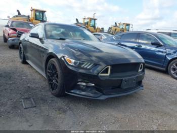  Salvage Ford Mustang
