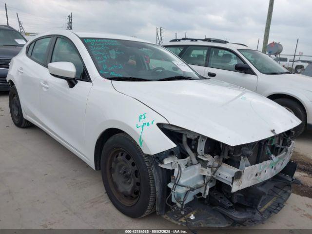  Salvage Mazda Mazda3