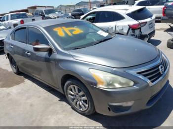  Salvage Nissan Altima