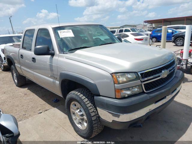  Salvage Chevrolet Silverado 2500