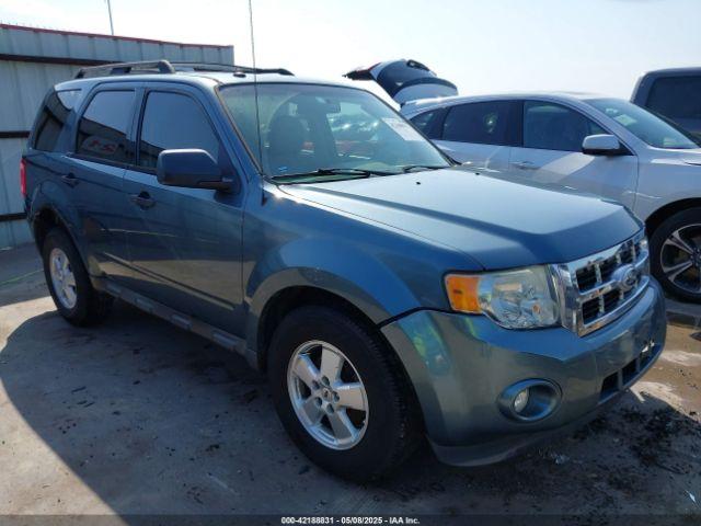  Salvage Ford Escape