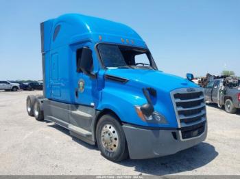  Salvage Freightliner New Cascadia 126