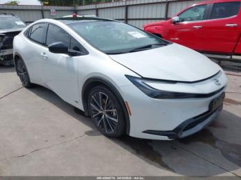  Salvage Toyota Prius