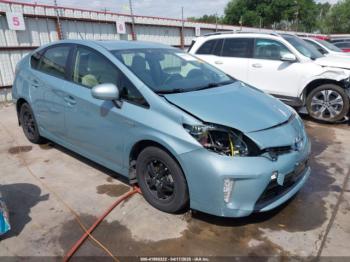  Salvage Toyota Prius