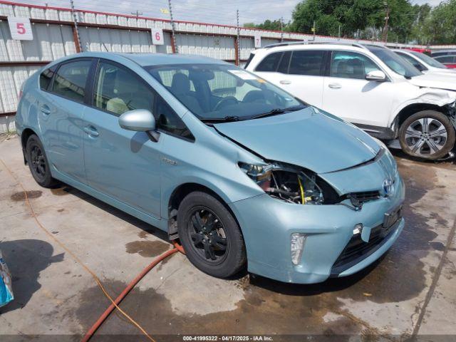  Salvage Toyota Prius