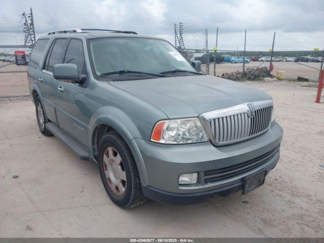  Salvage Lincoln Navigator