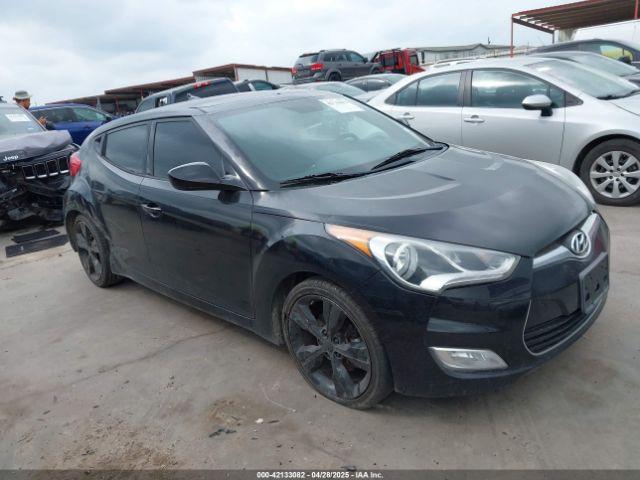  Salvage Hyundai VELOSTER