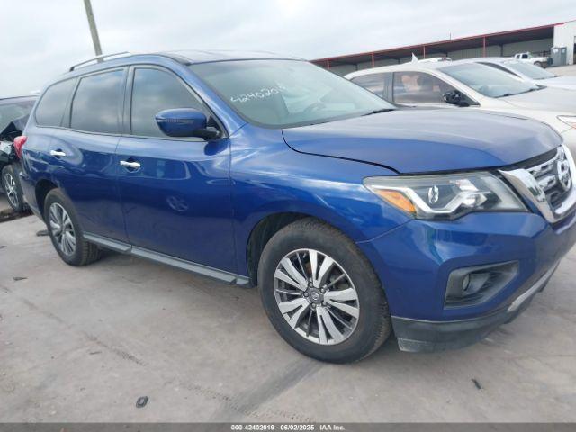  Salvage Nissan Pathfinder