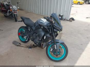  Salvage Yamaha Mtn1000