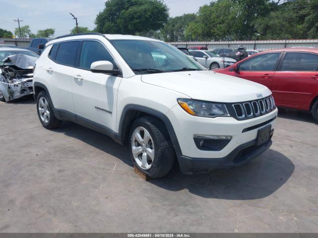 Salvage Jeep Compass