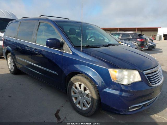  Salvage Chrysler Town & Country