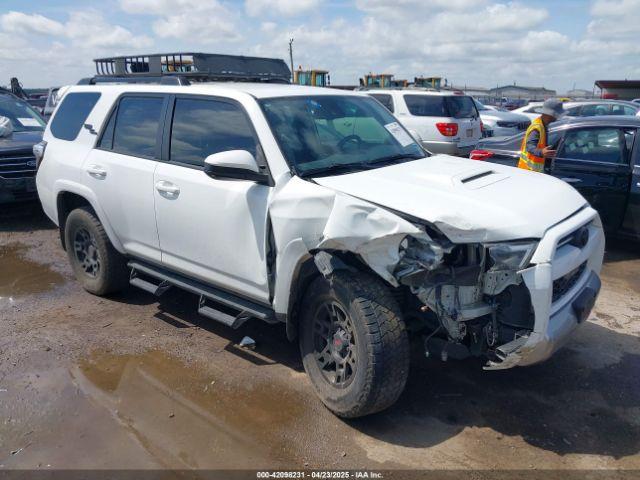  Salvage Toyota 4Runner