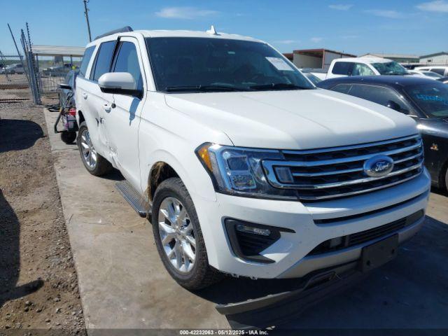  Salvage Ford Expedition