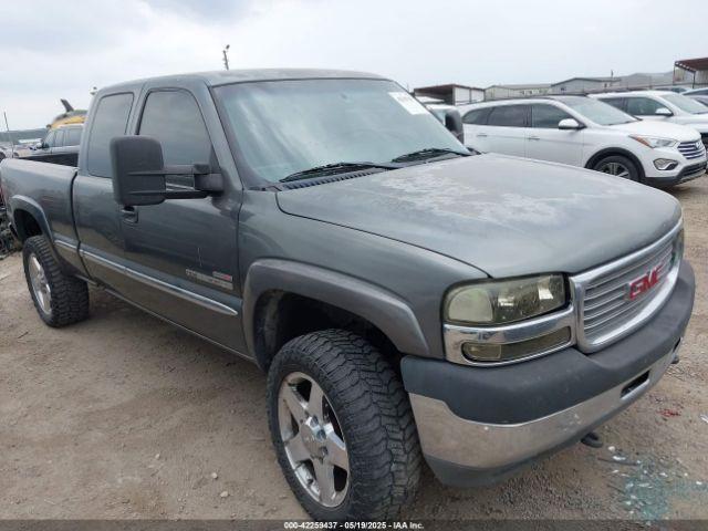  Salvage GMC Sierra 2500