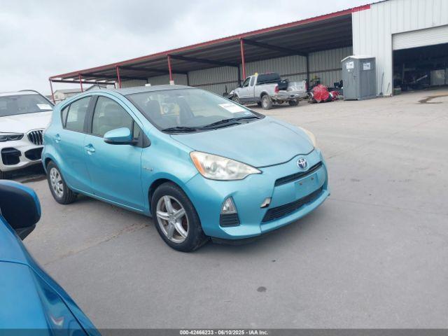  Salvage Toyota Prius c