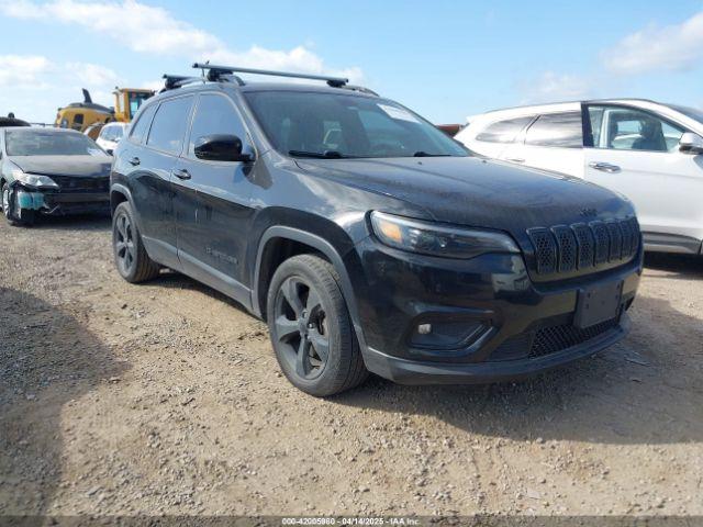  Salvage Jeep Cherokee