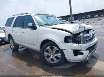  Salvage Ford Expedition