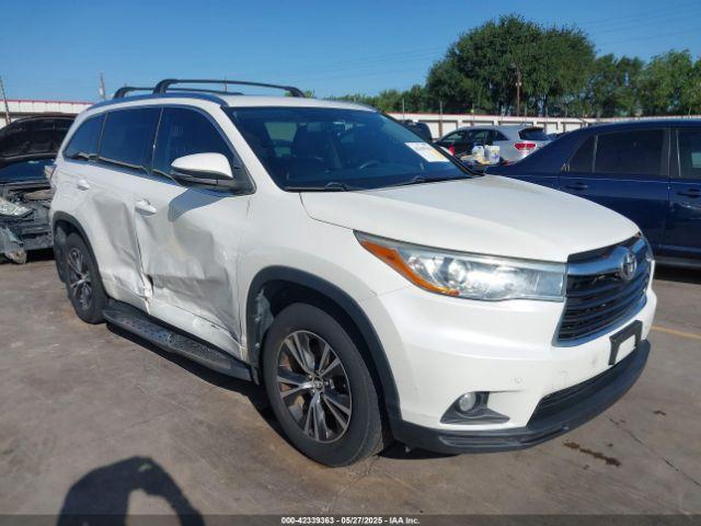  Salvage Toyota Highlander