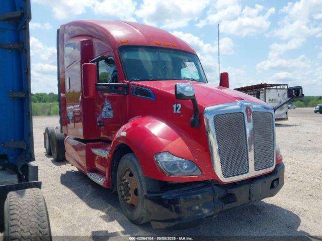  Salvage Kenworth Construction