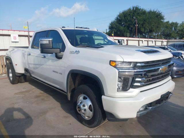  Salvage Chevrolet Silverado 3500