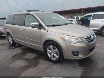  Salvage Volkswagen Routan