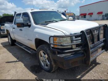  Salvage Chevrolet Silverado 2500