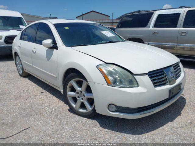 Salvage Nissan Maxima