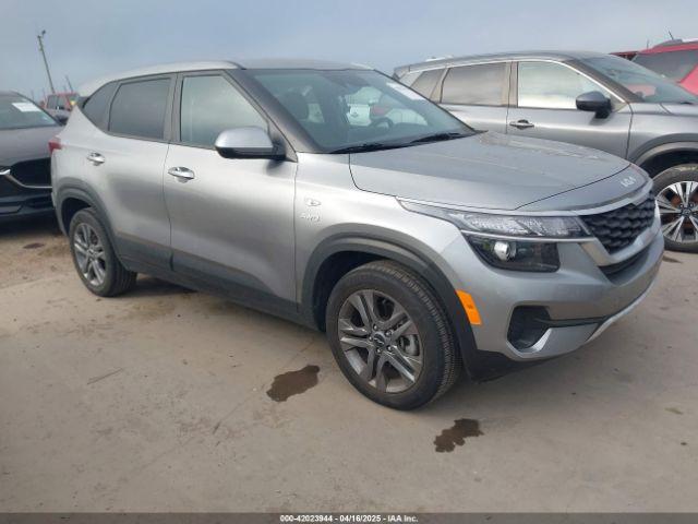  Salvage Kia Seltos