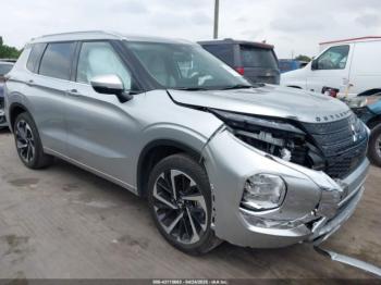  Salvage Mitsubishi Outlander