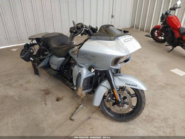  Salvage Harley-Davidson Fltrk