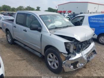  Salvage Nissan Titan