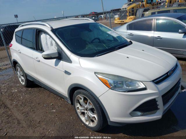  Salvage Ford Escape