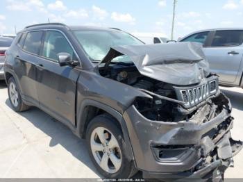  Salvage Jeep Compass