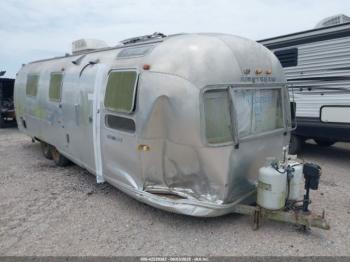  Salvage Airs Airstream