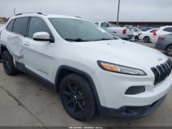  Salvage Jeep Cherokee