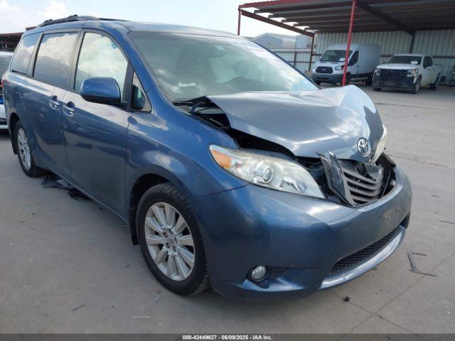  Salvage Toyota Sienna