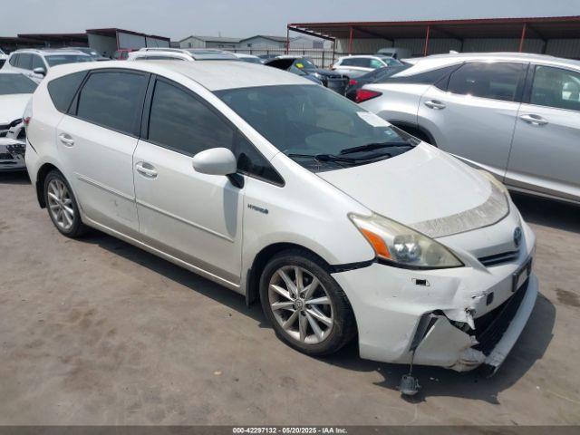  Salvage Toyota Prius v