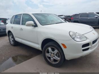  Salvage Porsche Cayenne