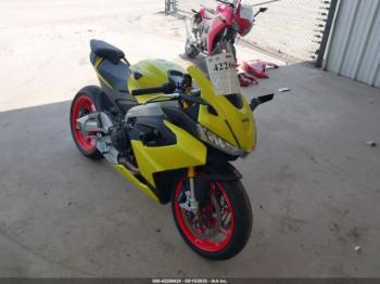  Salvage Aprilia Rs