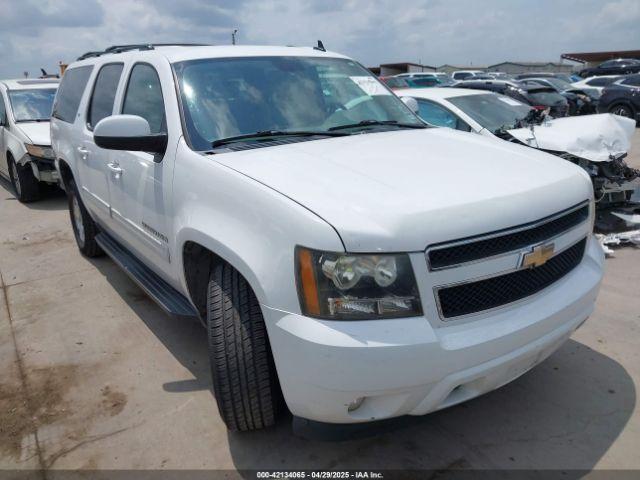  Salvage Chevrolet Suburban 1500