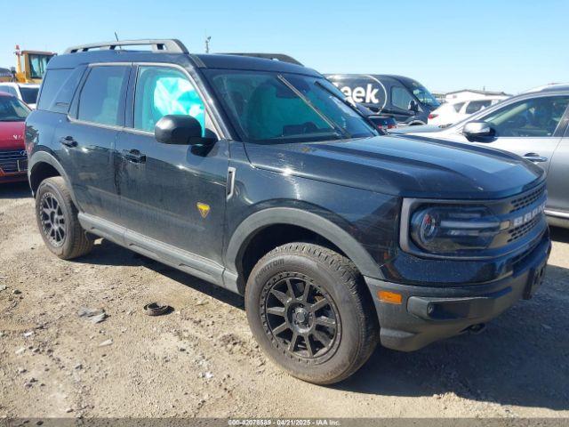  Salvage Ford Bronco