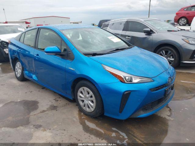  Salvage Toyota Prius