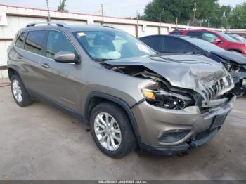  Salvage Jeep Cherokee