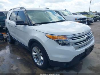  Salvage Ford Explorer