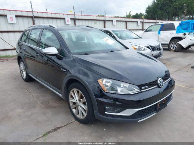  Salvage Volkswagen Golf