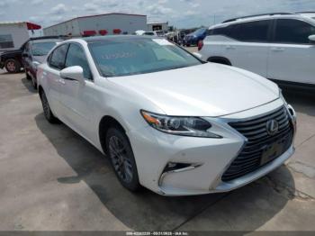  Salvage Lexus Es