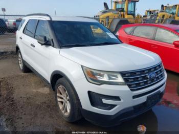  Salvage Ford Explorer