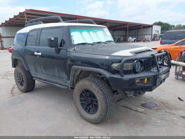  Salvage Toyota FJ Cruiser